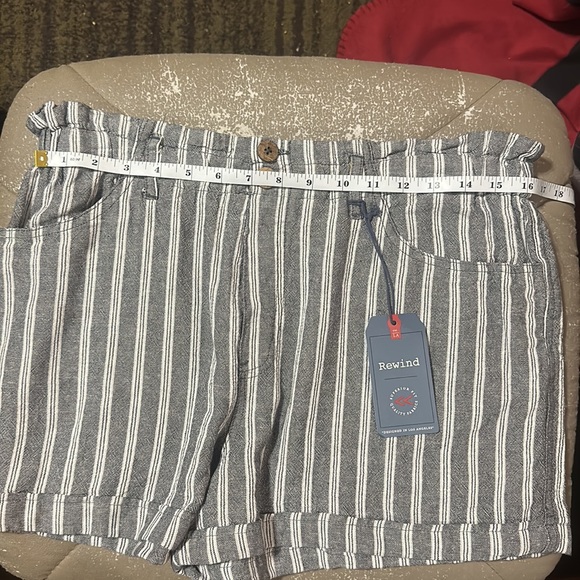 NWT Reward Large shorts - Picture 4 of 5